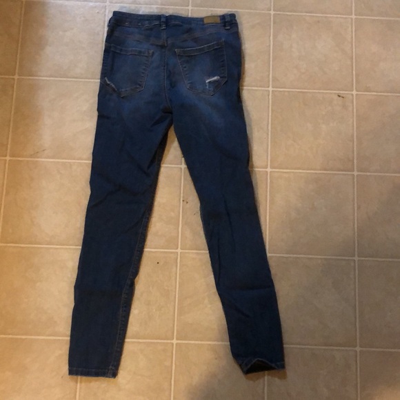 Regular Rise Skinny Jeans - Picture 3 of 3